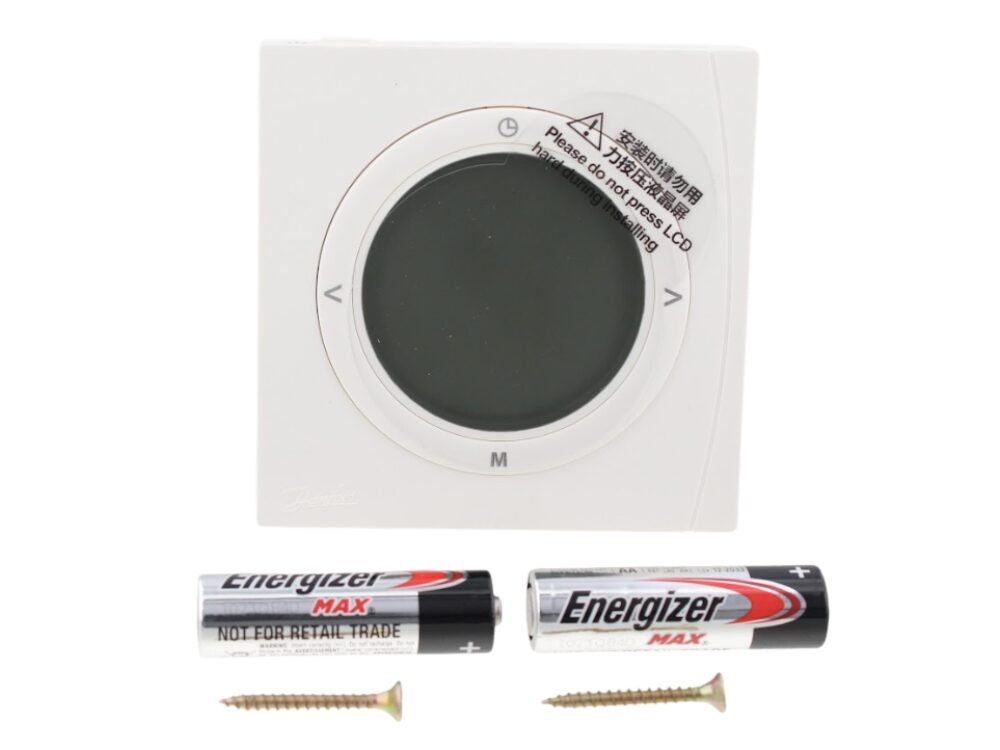 Danfoss TP7001 Programmable Room Thermostat 087N7931