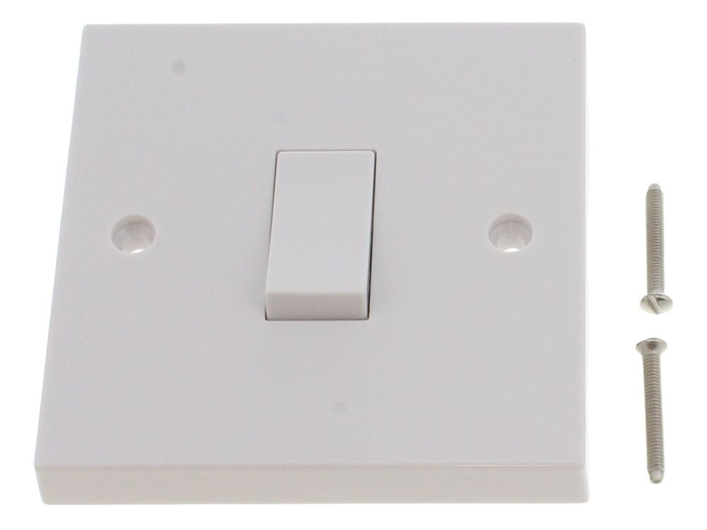 Click Polar 10AX 1 gang intermediate plate switch PRW025