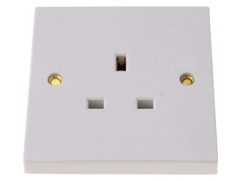 Click Polar 13A 1 gang unswitched socket PRW030