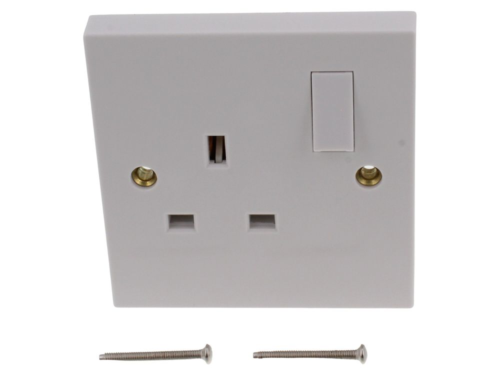 Click Polar 13A 1 gang DP switched socket PRW035