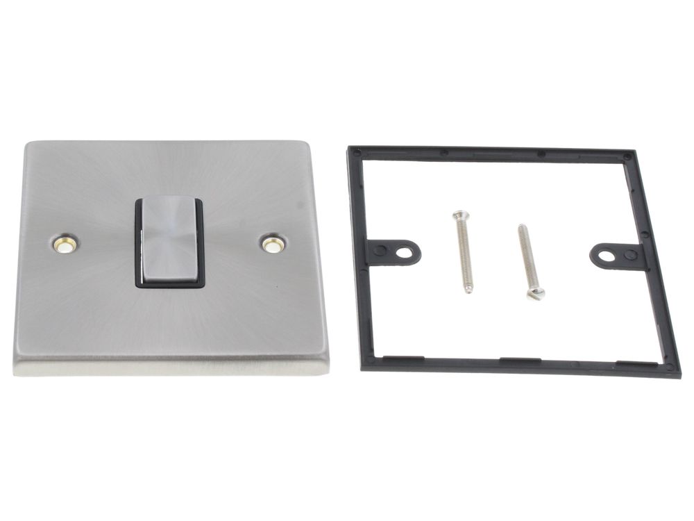 Scolmore Click Deco 10AX 1 gang intermediate plate switch, satin chrome, black insert VPSC425BK